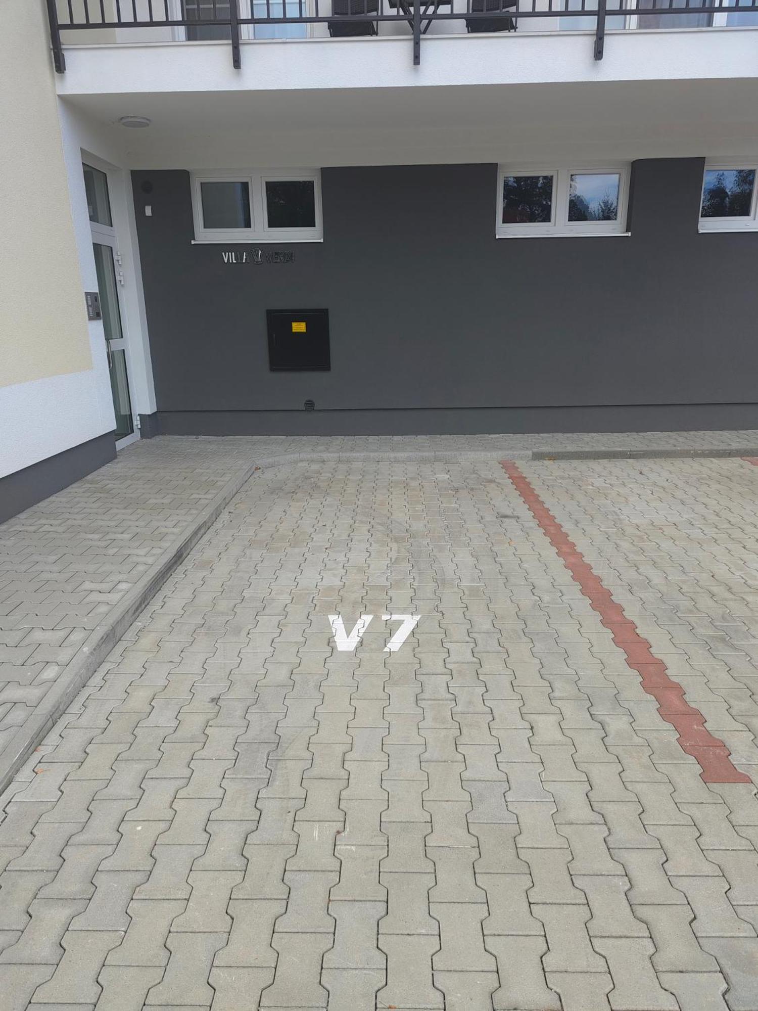 Verdi Apartment *